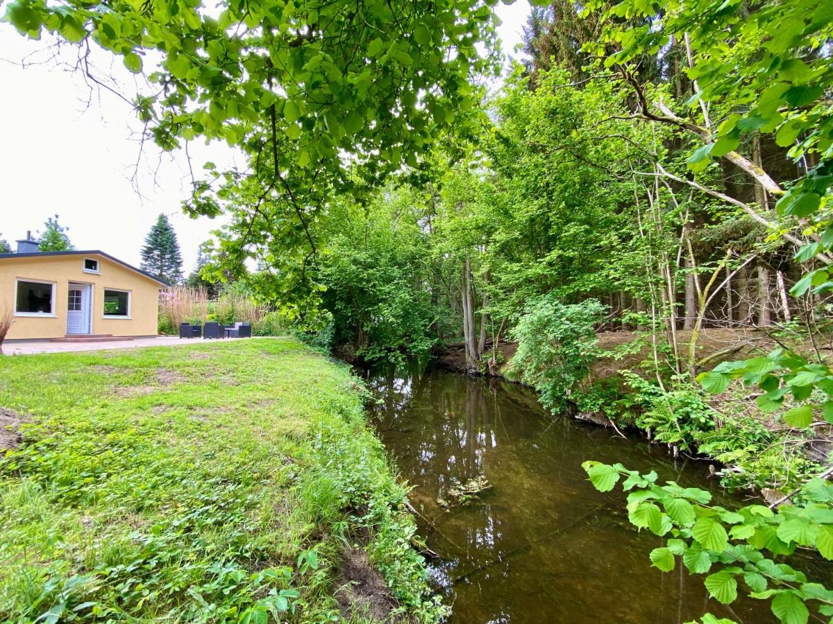 Ferienhaus Biber Godendorf  ภายนอก รูปภาพ
